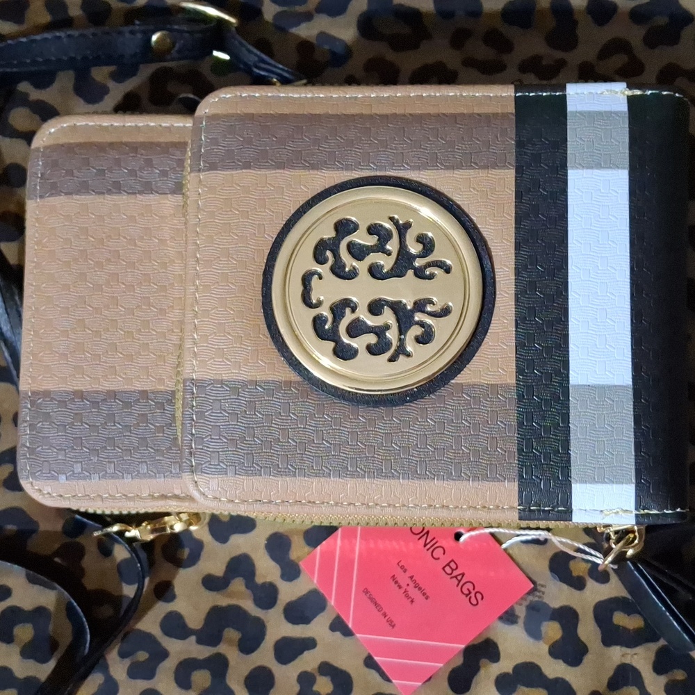 Striped Crossbody Bag with Gold Accent. Triple Zipper! NWT! Includes 3 Lipsticks